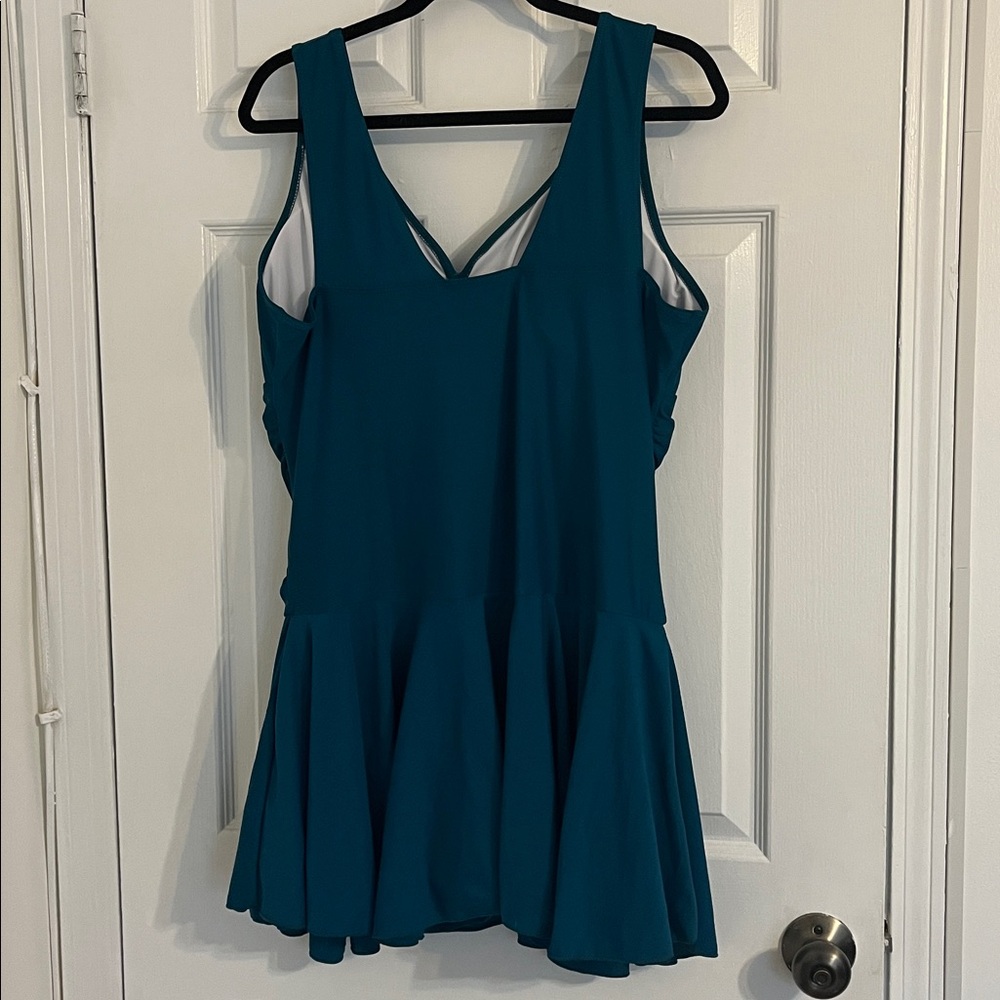 Plus size swim dress - Picture 4 of 8